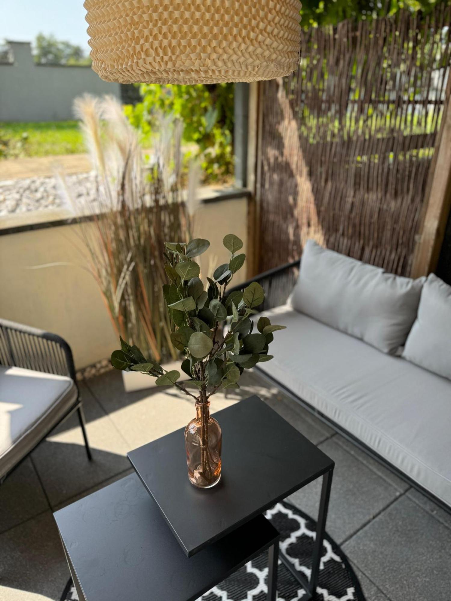 Blossom Apartment Garden View - Klimatisiert Friedrichshafen Exterior photo